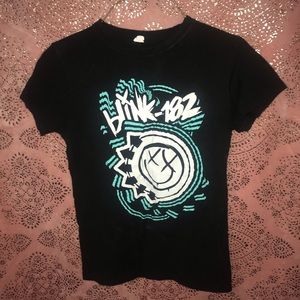 Blink 182 T-shirt